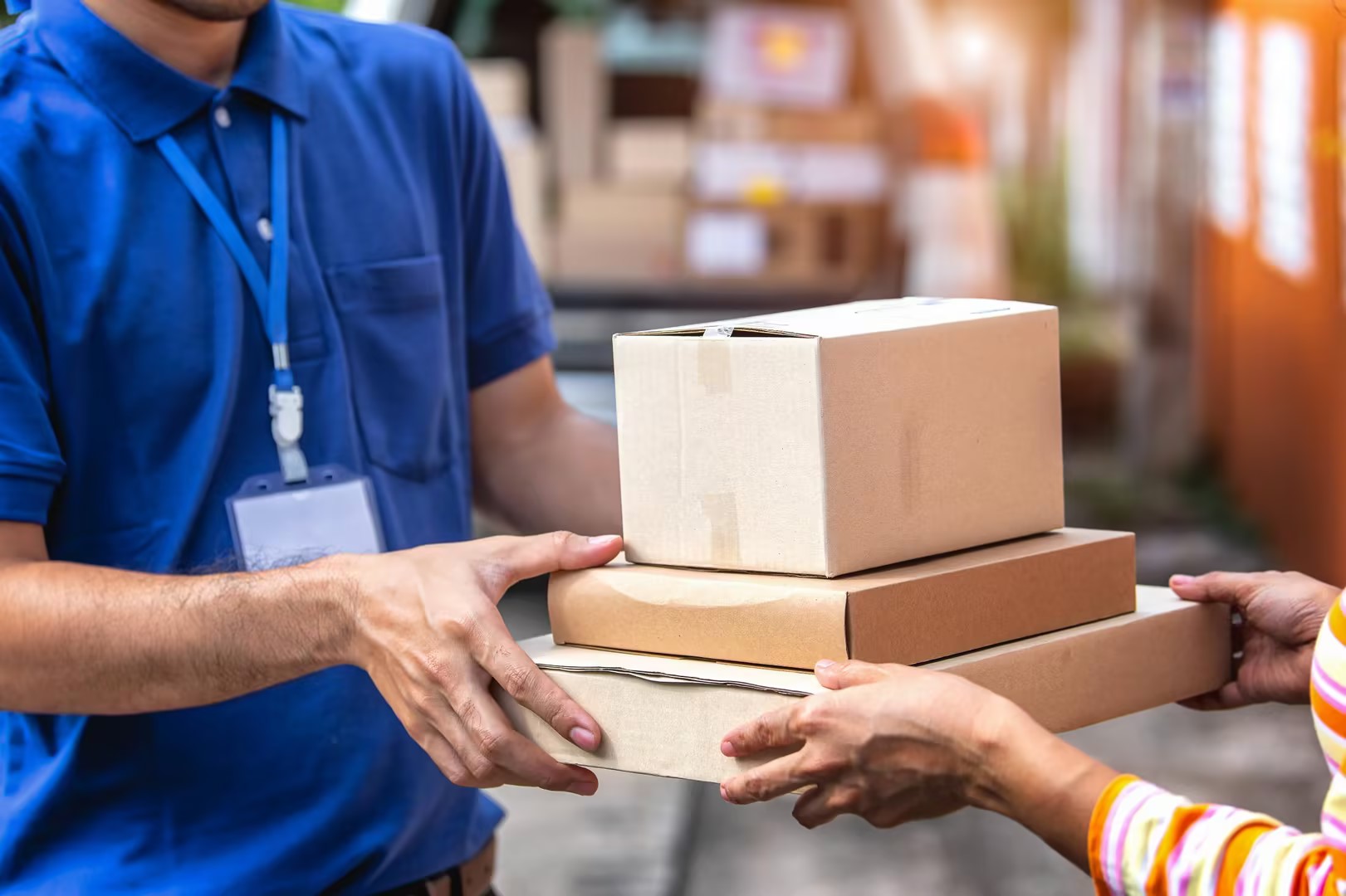 Udesk's smart customer service solution for logistics